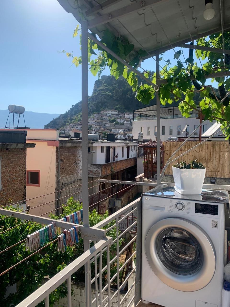Flat In Berat's Center Alloggio in famiglia